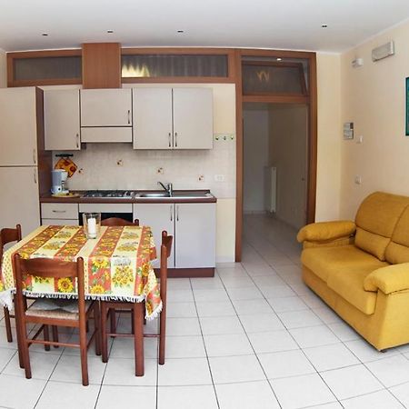Casa Facchinetti Yellow Apartment Malcesine Exterior foto